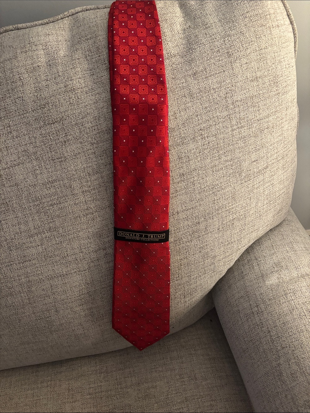 Donald Trump - Red Patterned Silk Tie